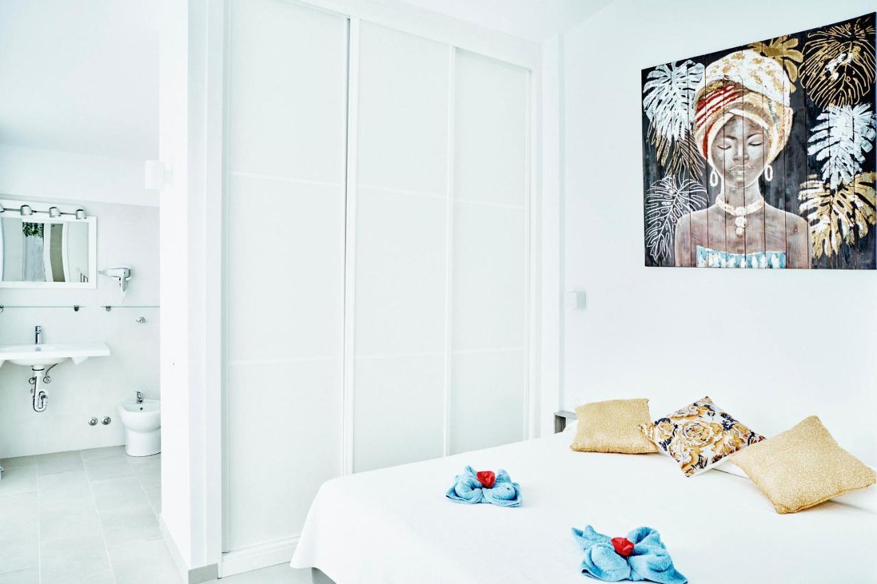 Vila Carla - 3Bdr + 3Bath In Amarilla Golf サンミゲル・デ・アボナ エクステリア 写真