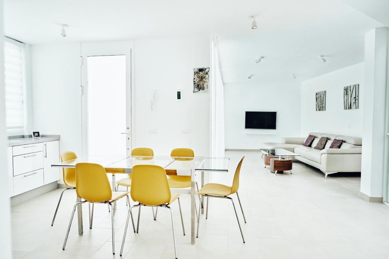 Vila Carla - 3Bdr + 3Bath In Amarilla Golf サンミゲル・デ・アボナ エクステリア 写真